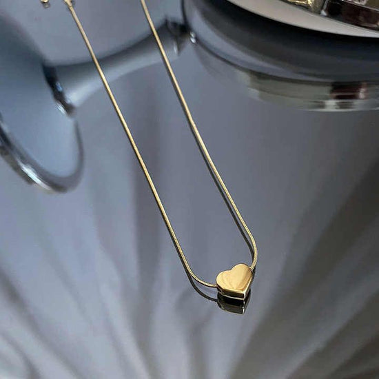 Lovéa Heartline Necklace