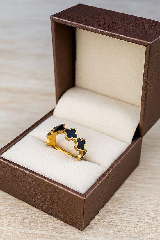 Clover Band Ring (Adjustable)