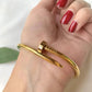 NailAura HandCuff